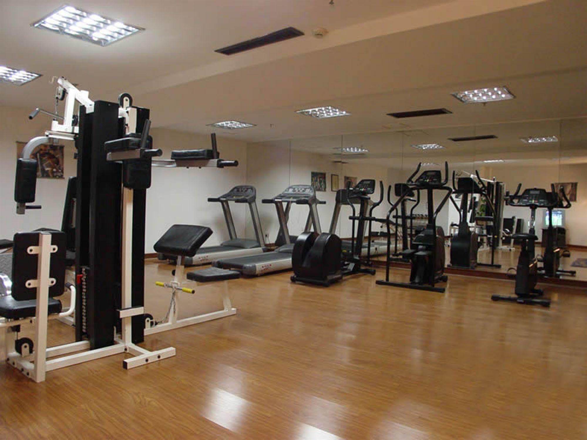 Yiwu Yi He Hotel Εξωτερικό φωτογραφία